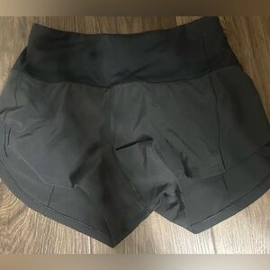 Lululemon black speed up’s